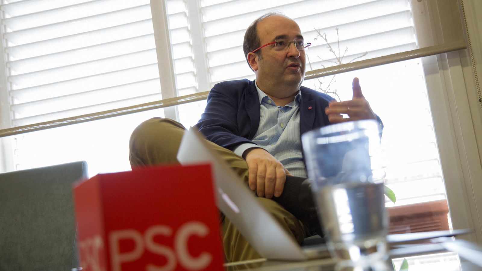 Foto: Miquel Iceta, secretario general del PSC, en un momento de la entrevista. (Edgar Melo)