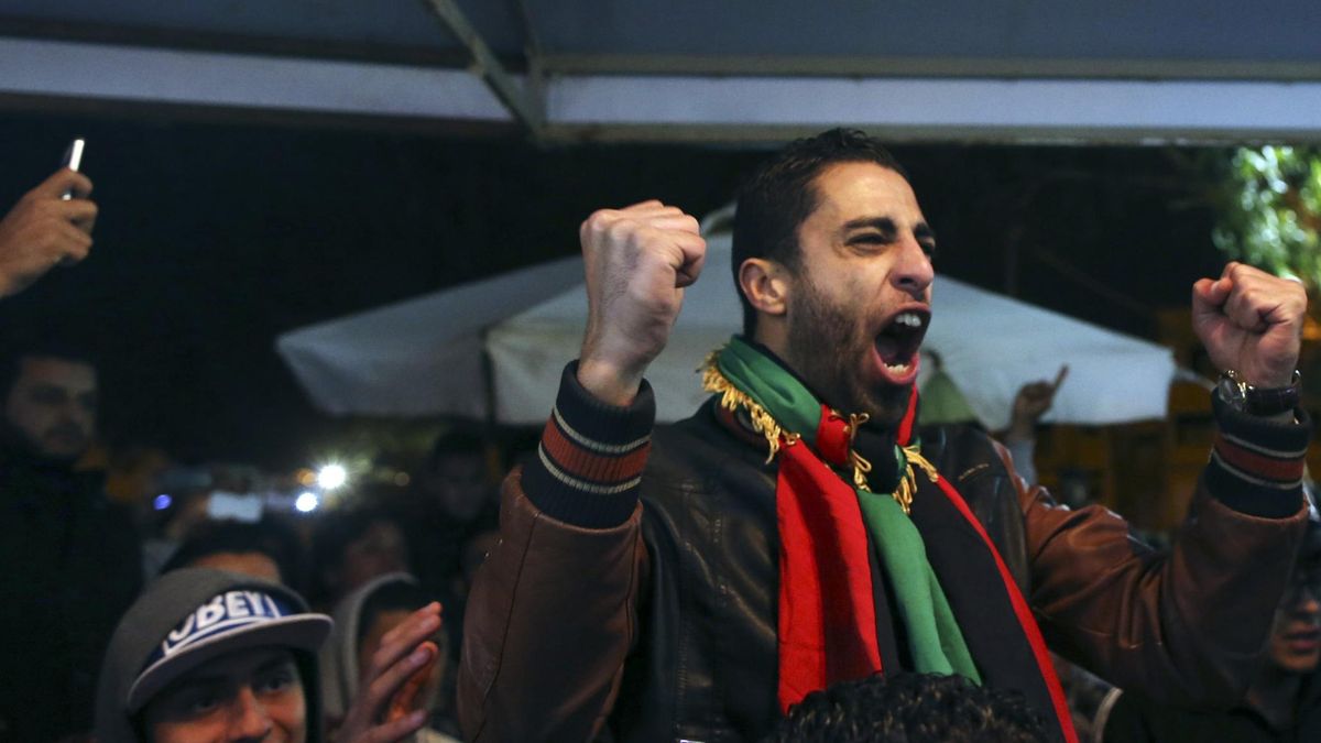 La 'Revolución' libia de Clemente, nuevo héroe nacional del país norteafricano