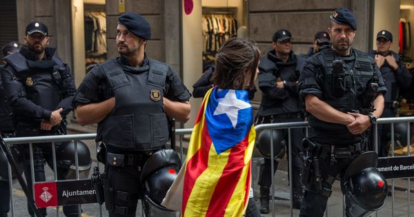 Foto: Eurocop denuncia las condiciones "indignas" de los agentes desplazados a Cataluña. (Cordon Press)