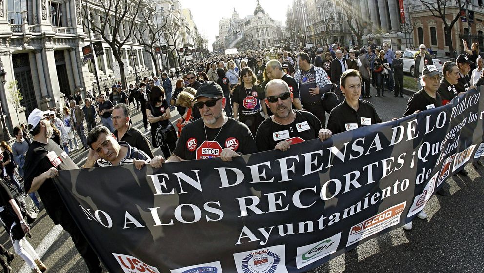 Manifestación de la 'Marea Negra' en Madrid. (Efe)