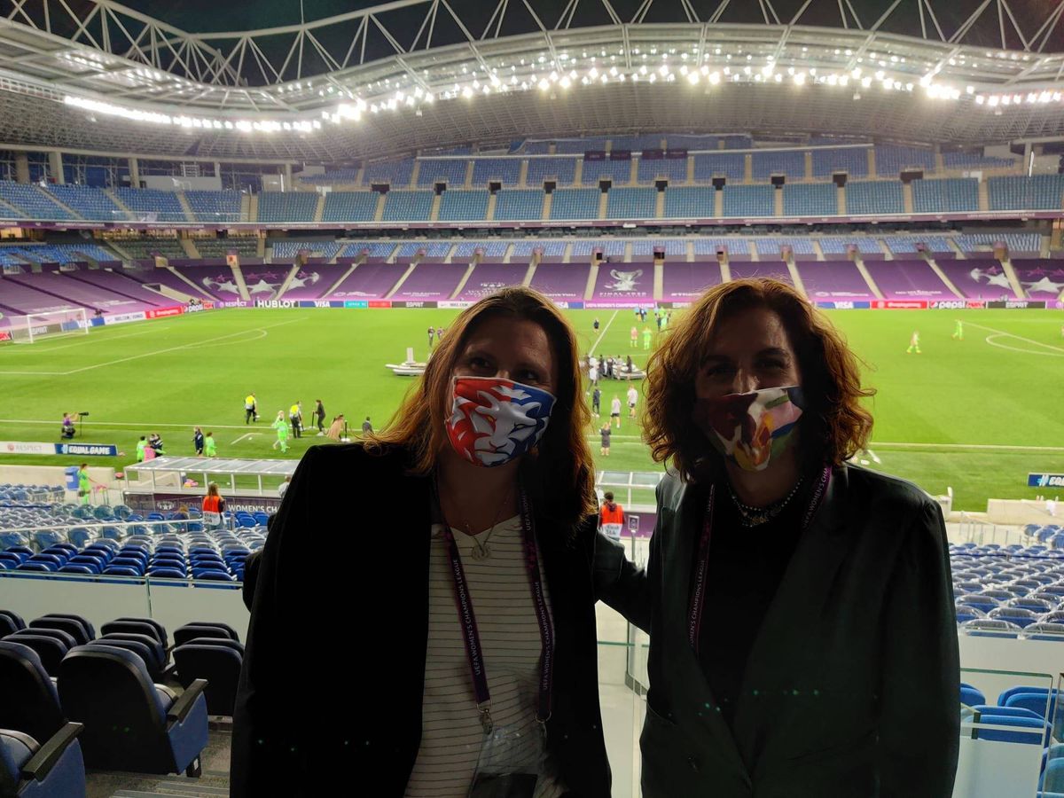 Foto: Irene Lozano, en Anoeta, junto a Roxana Maricineanu, ministra de deportes del gobierno francés. (Twitter Irene Lozano)