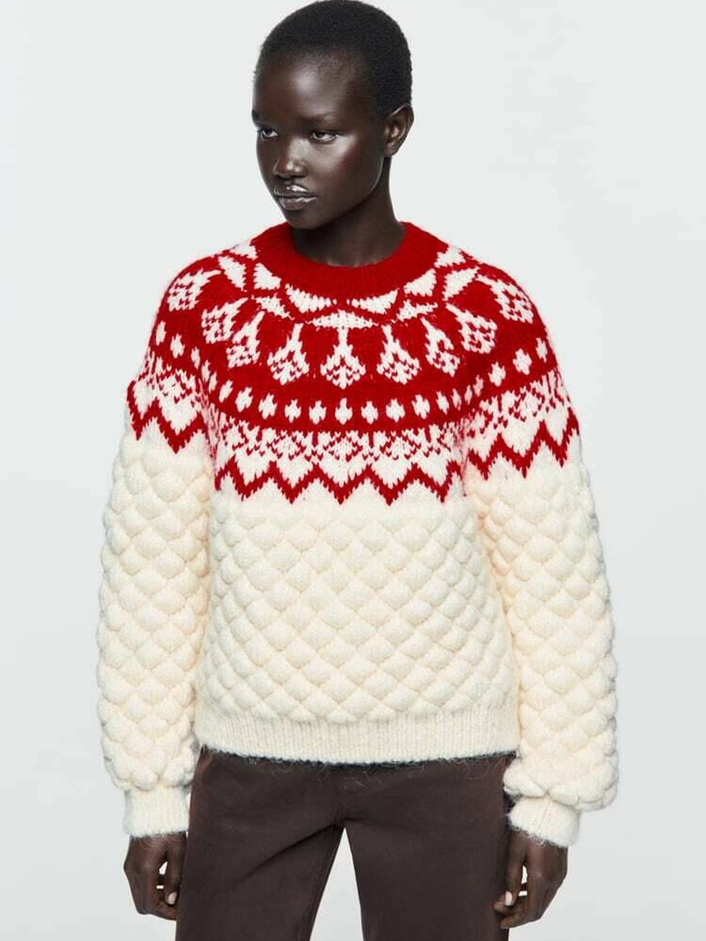 Un jersey navideño de Zara. (Cortesía)