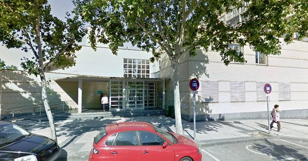 Foto: Imagen del centro de salud Univérsitas de Zaragoza. (Google Maps)