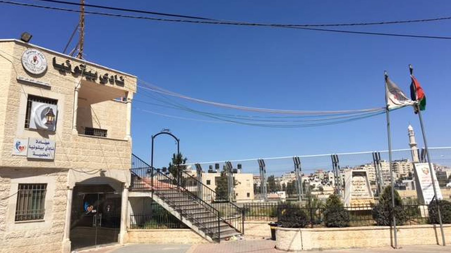 Estadio de un equipo adscrito a la IFA en territorio Palestino (HRW)