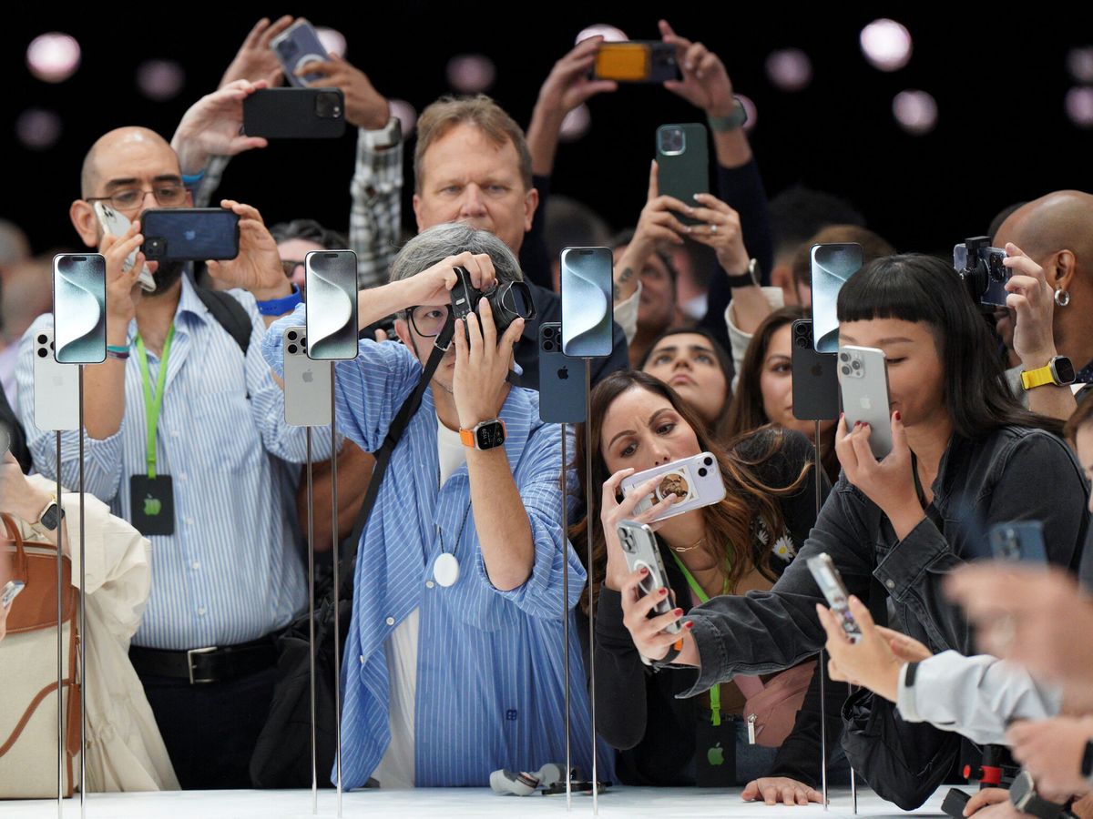 Foto: El chip A17 Pro del iPhone 15 Pro es el más potente creado por Apple (Reuters/Loren Elliott)