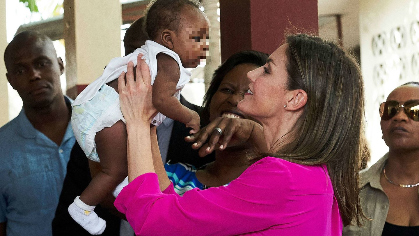La reina Letizia, en su viaje a Haití y República Dominicana. (Getty)