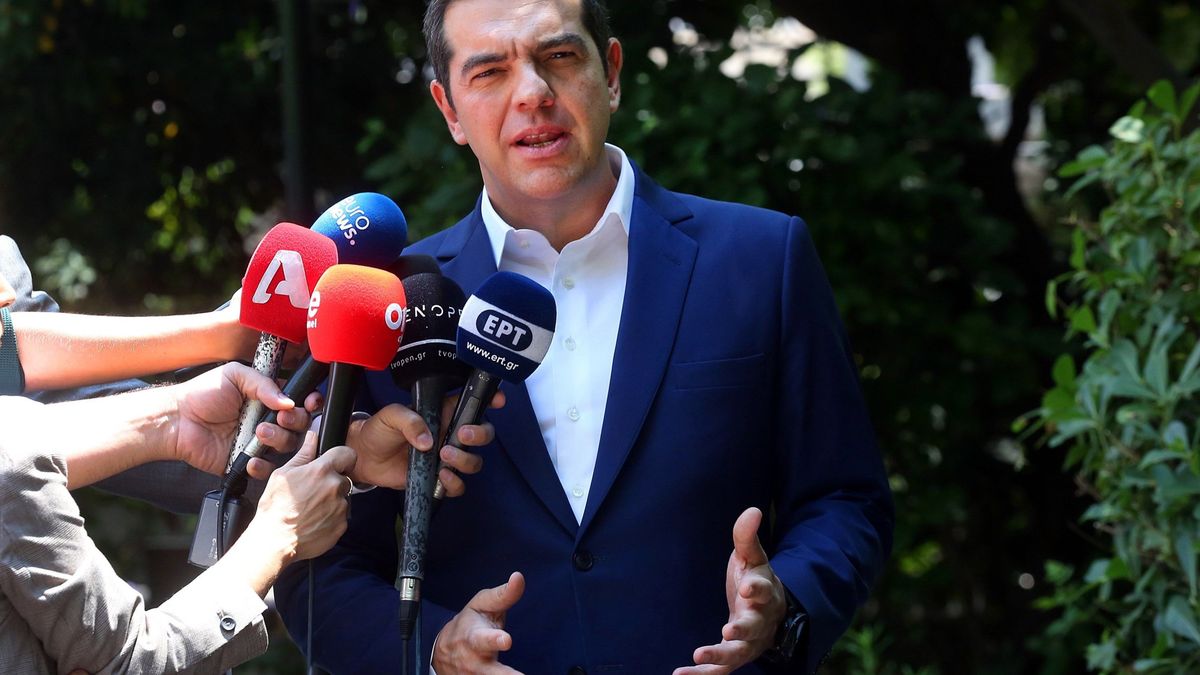 Tsipras pide al presidente griego disolver el Parlamento y celebrar comicios el 7 de julio