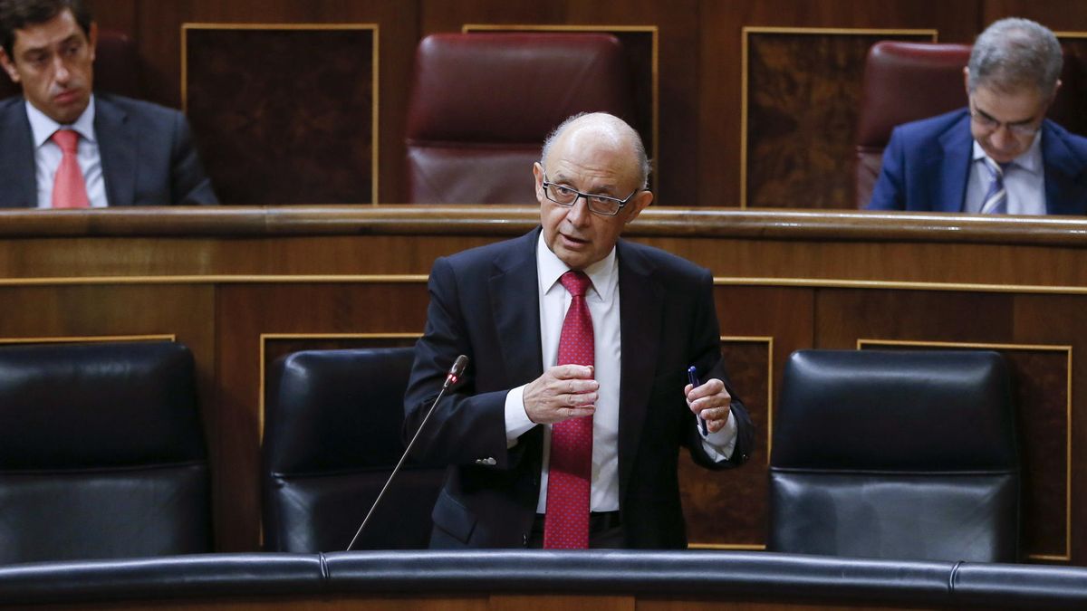 Montoro afirma que España puede bajar los impuestos y "dar un respiro" a la ciudadanía