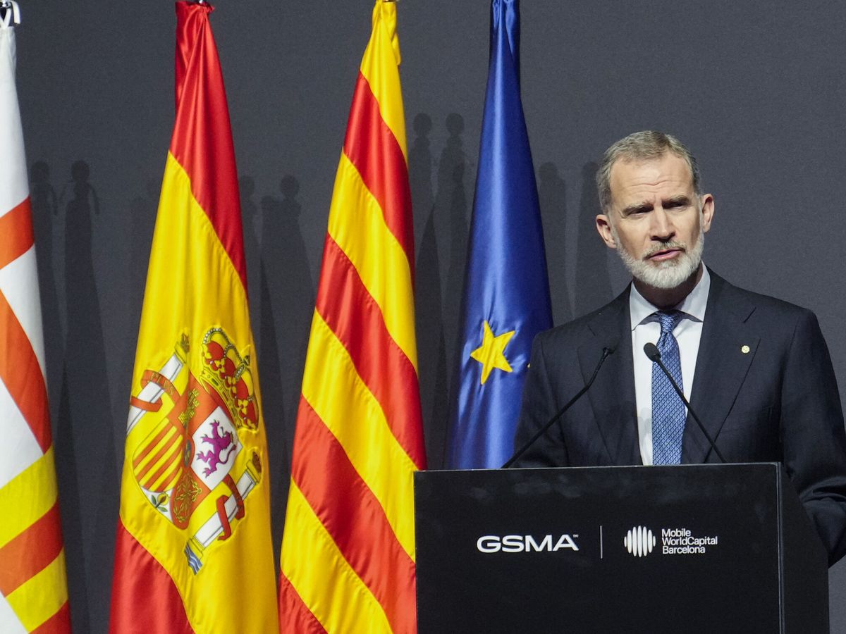 Foto: El Rey, en su discurso de inauguración del MWC. (EFE/Enric Fontcuberta)