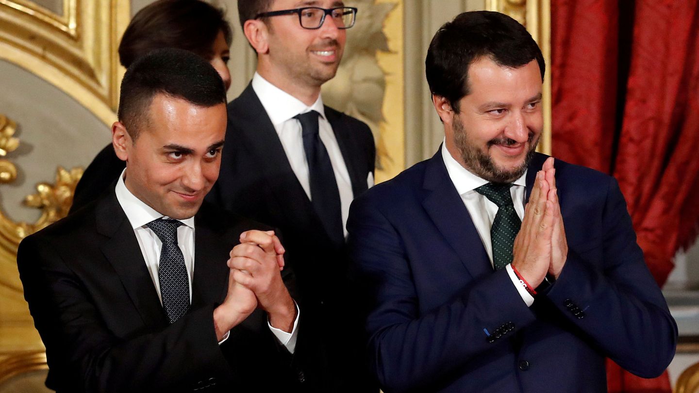 Luigi di Maio (izquierda), líder del M5S, y Matteo Salvini (derecha), líder de la Lega. (Reuters)
