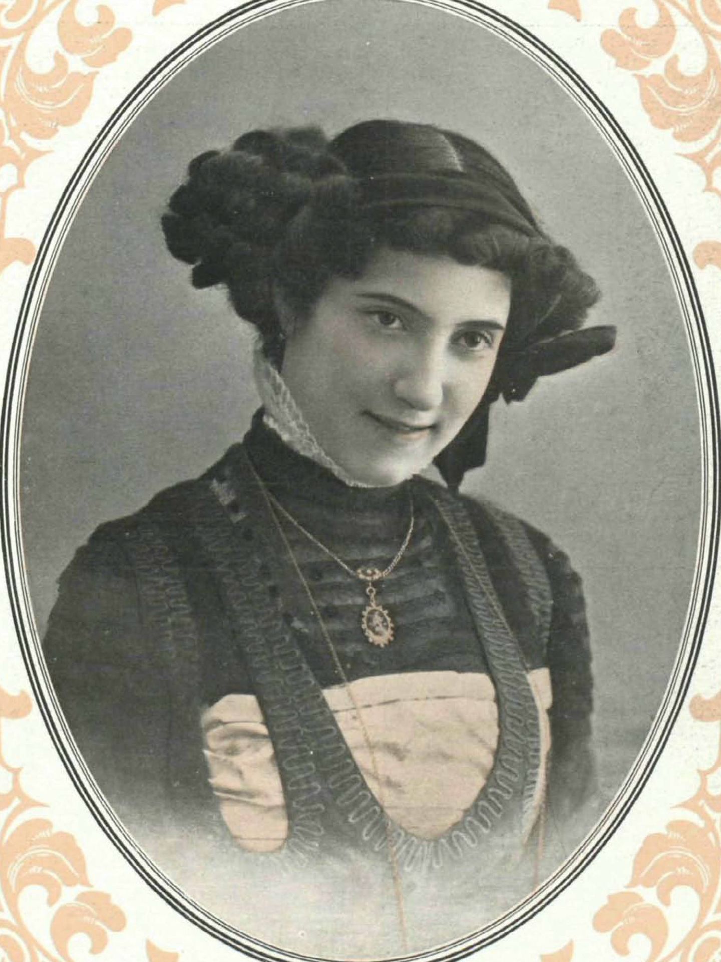 Retrato de Amalia de Isaura en 1909