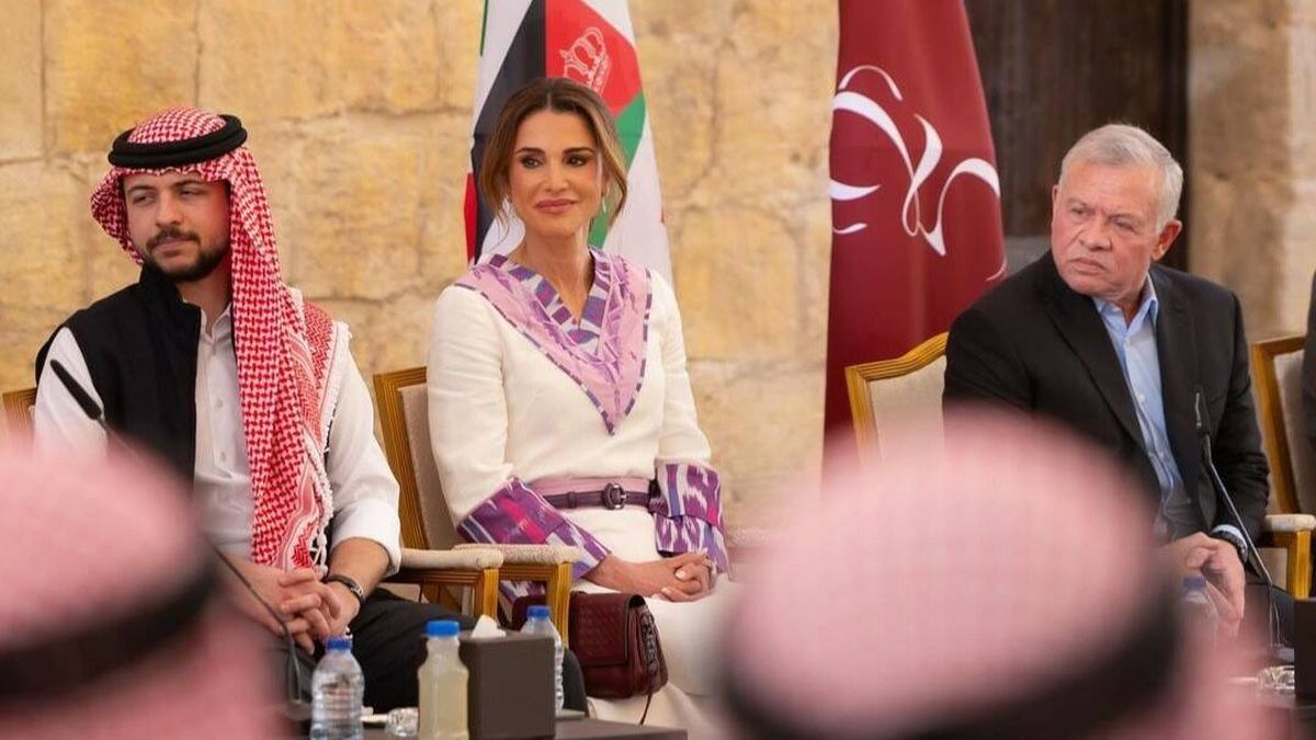 La significativa ausencia de la princesa Rajwa de Jordania en el tour por el jubileo de Abdalá