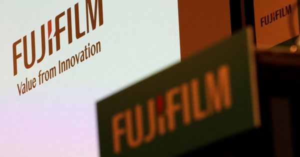 Foto: Fujifilm holdings' logos are pictured ahead of its news conference in tokyo