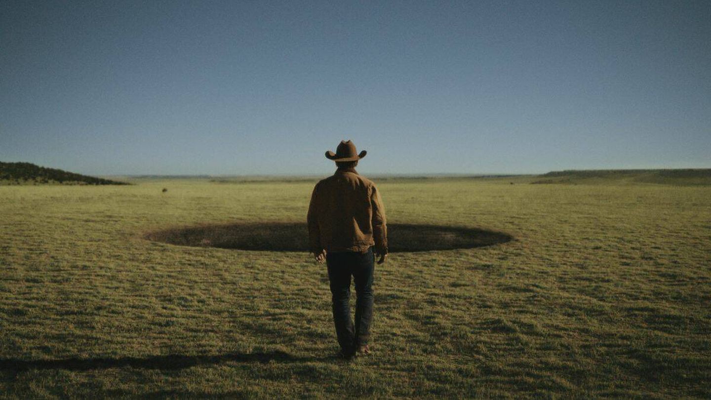 Josh Brolin, en 'Outer Range'. (Amazon Studios)