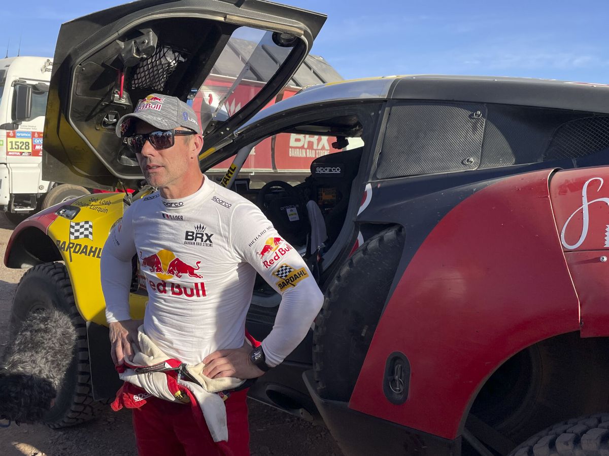 Foto: Sébastien Loeb no va a ceder un apice hasta lograr su ansiado Dakar. (EFE/Carlos Rosique)