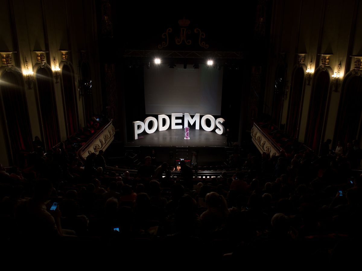 Foto: Una de las asambleas de Podemos. (Daniel Muñoz Guerrero)