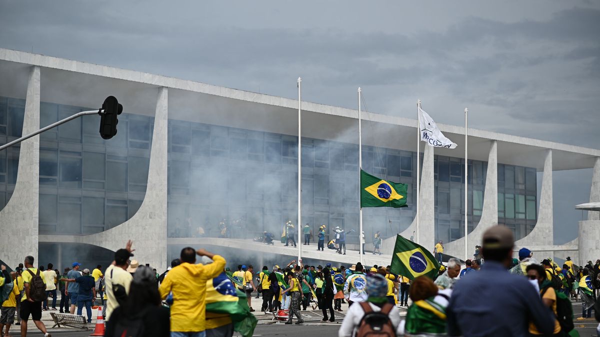 Los líderes mundiales condenan el intento de golpe de Estado en Brasil