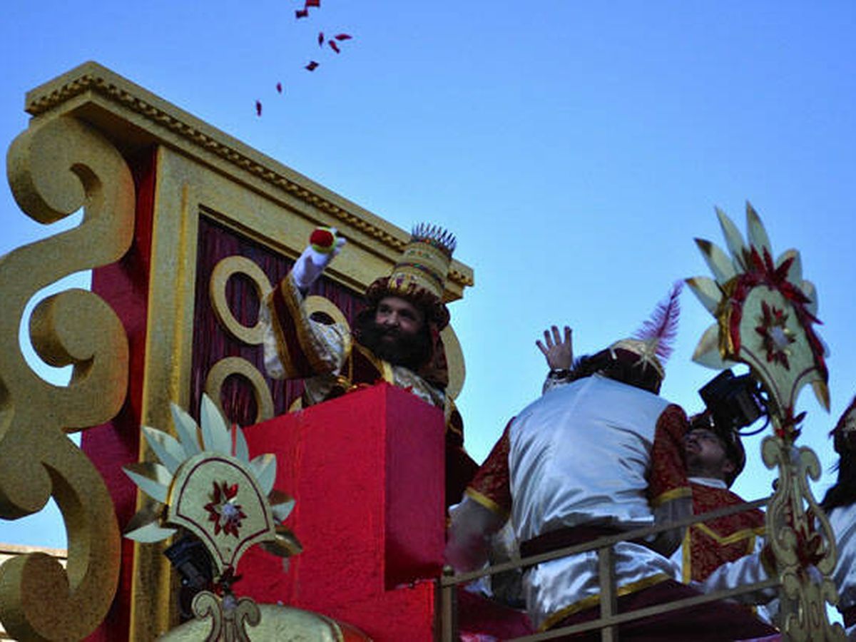 Foto: Escañuela, disfrazado del rey Gaspar en la cabalgata de Sevilla. 