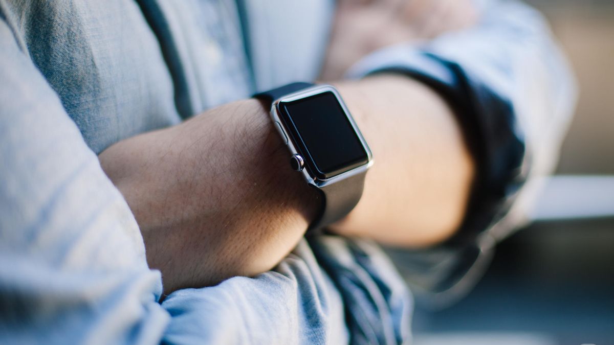 Tres semanas con el Apple Watch, un 'gadget' inmaduro que sólo convencerá a los fieles
