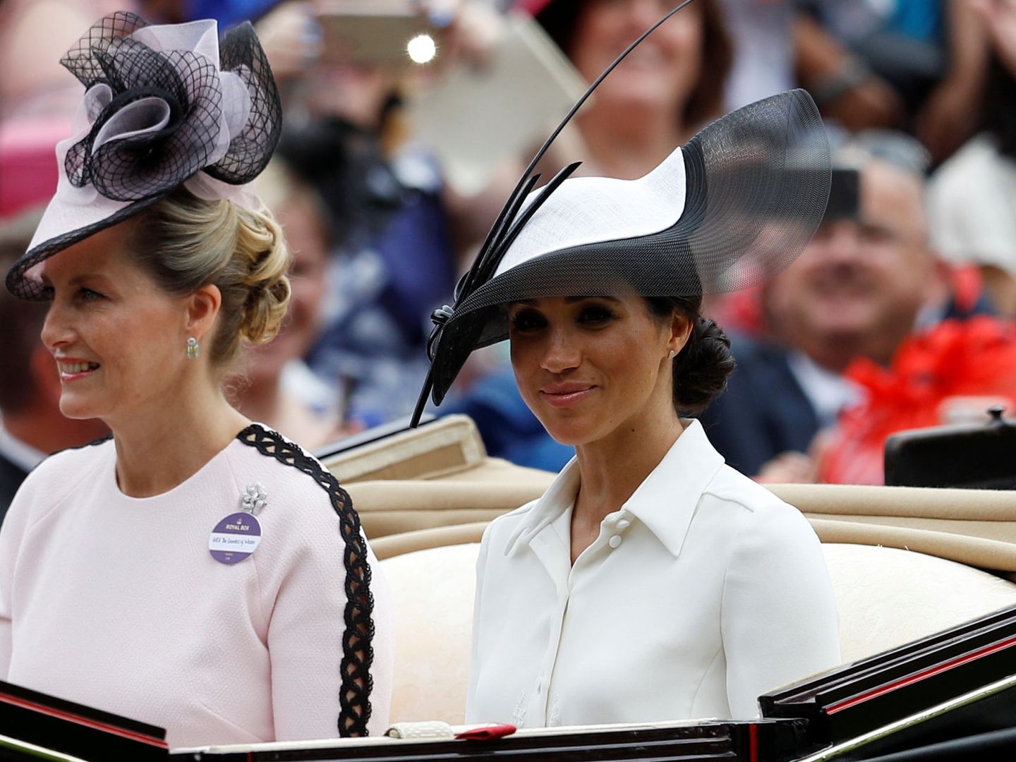 La Duquesa de Sussex y la condesa de Wessex. (Reuters)