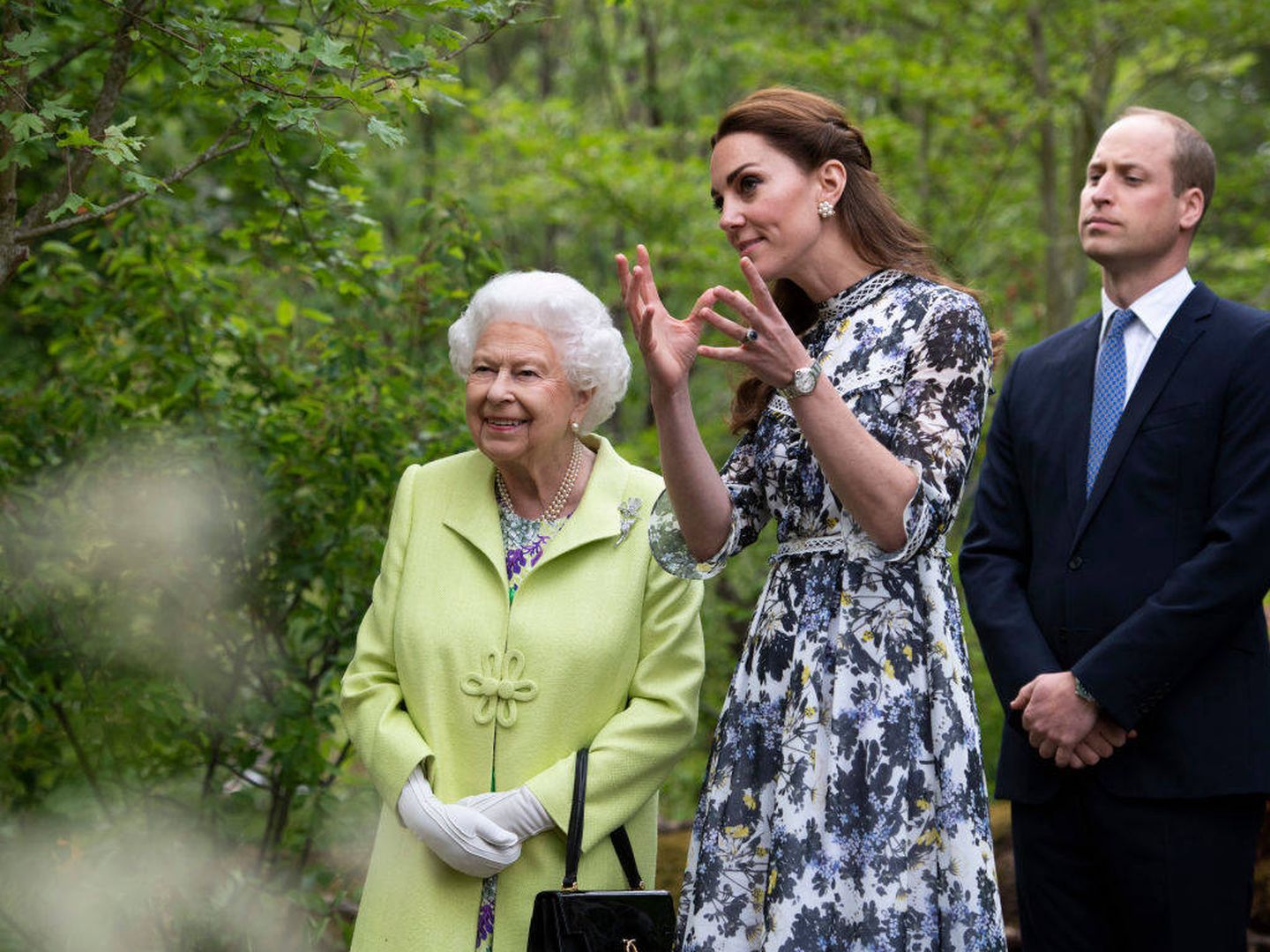 La reina Isabel II y los duques de Cambridge. (EFE)