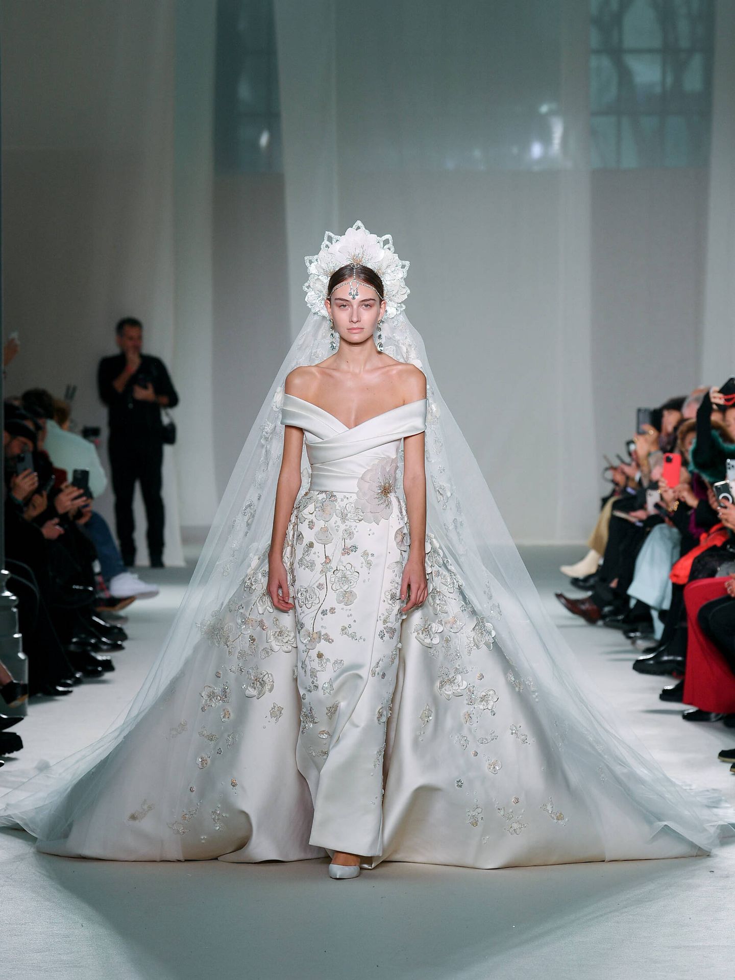 Un vestido de novia de Elie Saab. (Imaxtree)