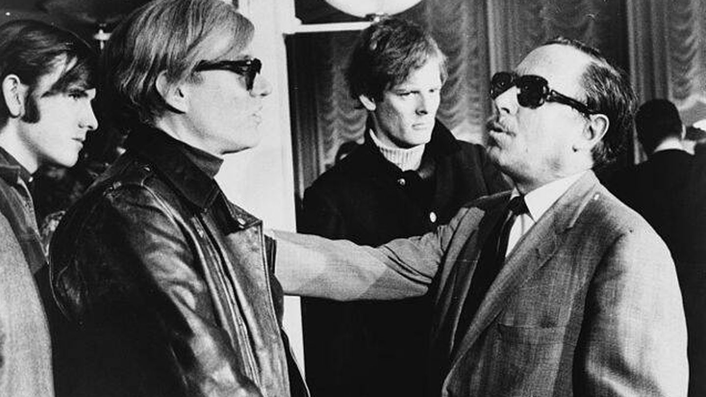 Tennessee Williams con Andy Warhol.