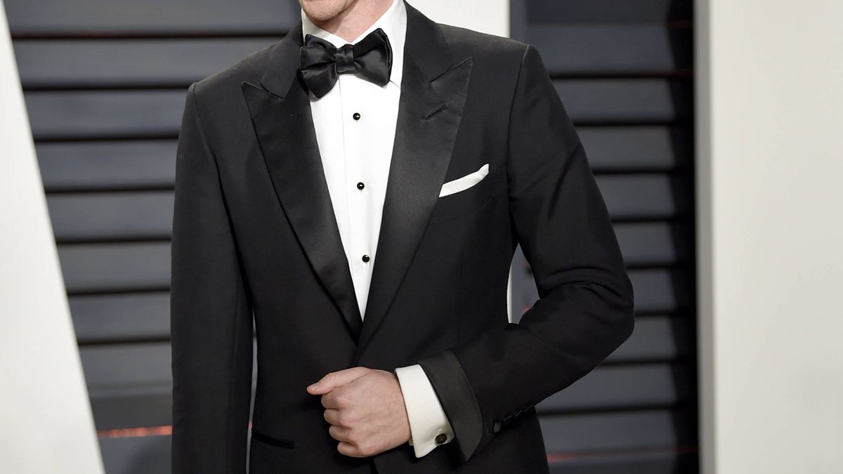 Andrew Garfield, actor de 'Spiderman' y ex de Emma Stone, sale del armario y la lía