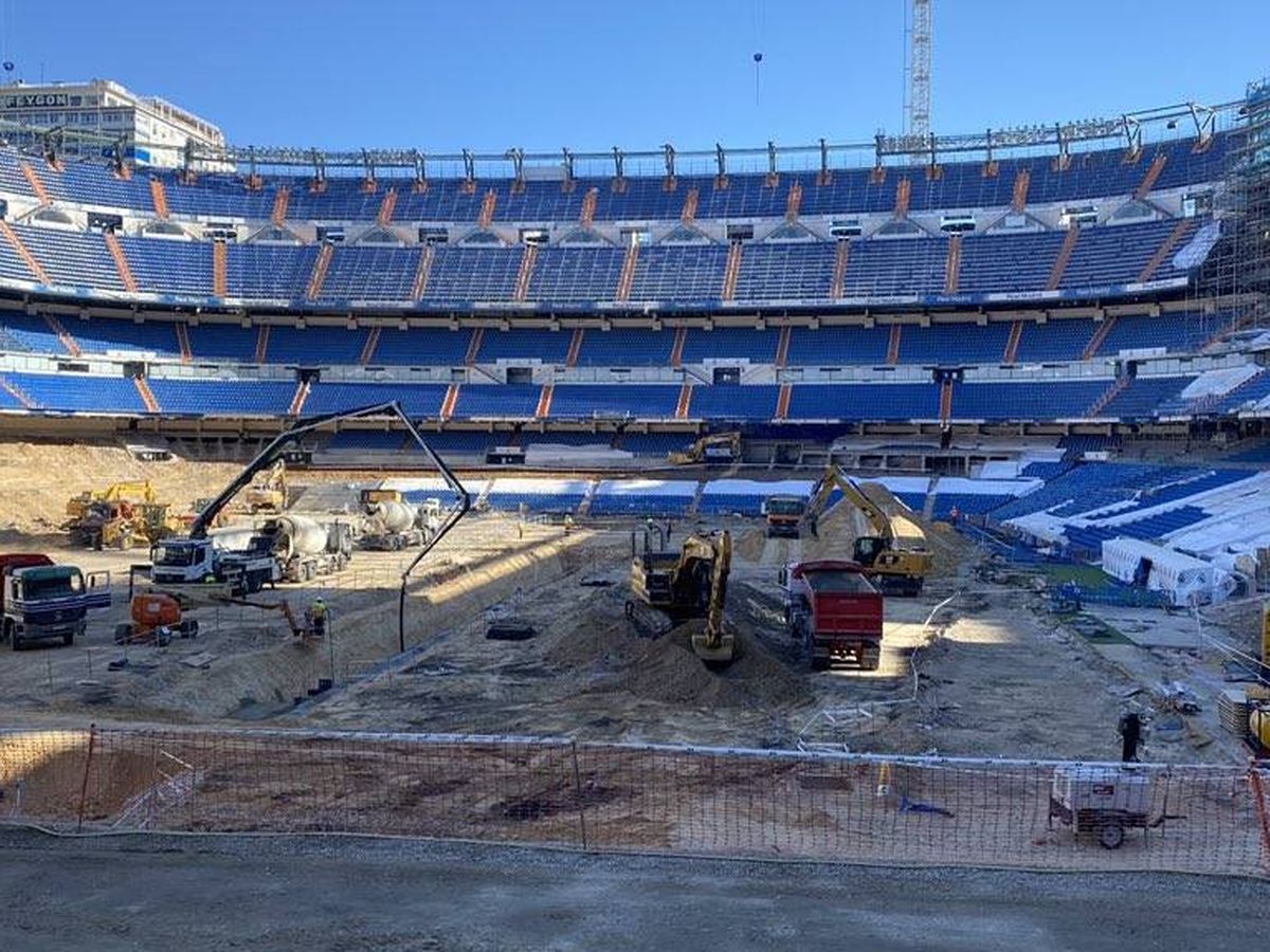Foto: Estado reciente de las obras en el Estadio Santiago Bernabéu. (Twitter de Paul Burgess)