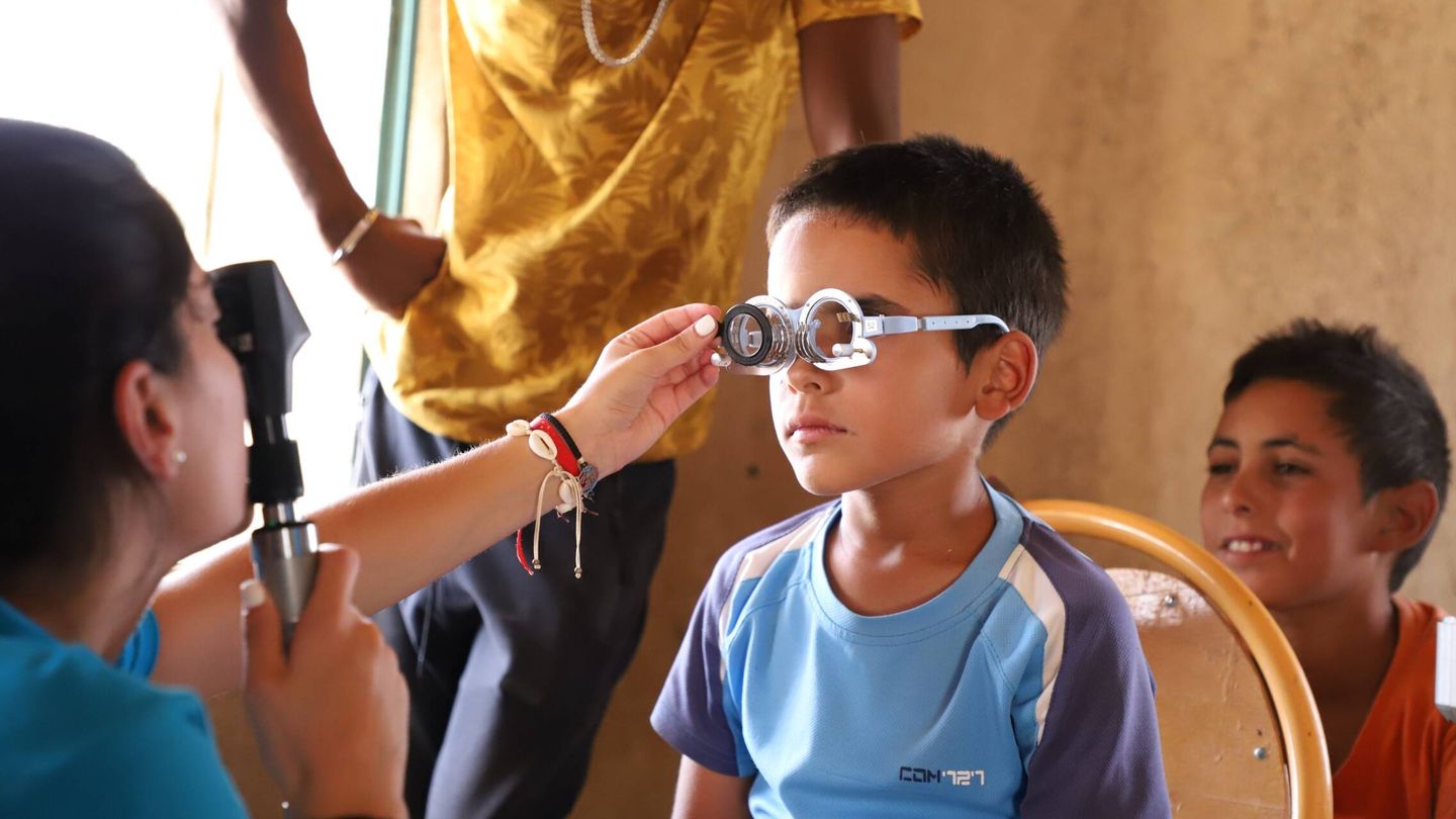 Las ópticas enviadas por Alian Afflelou con 'El Desierto de los Niños' graduaban la vista. Las gafas, llegarán después.