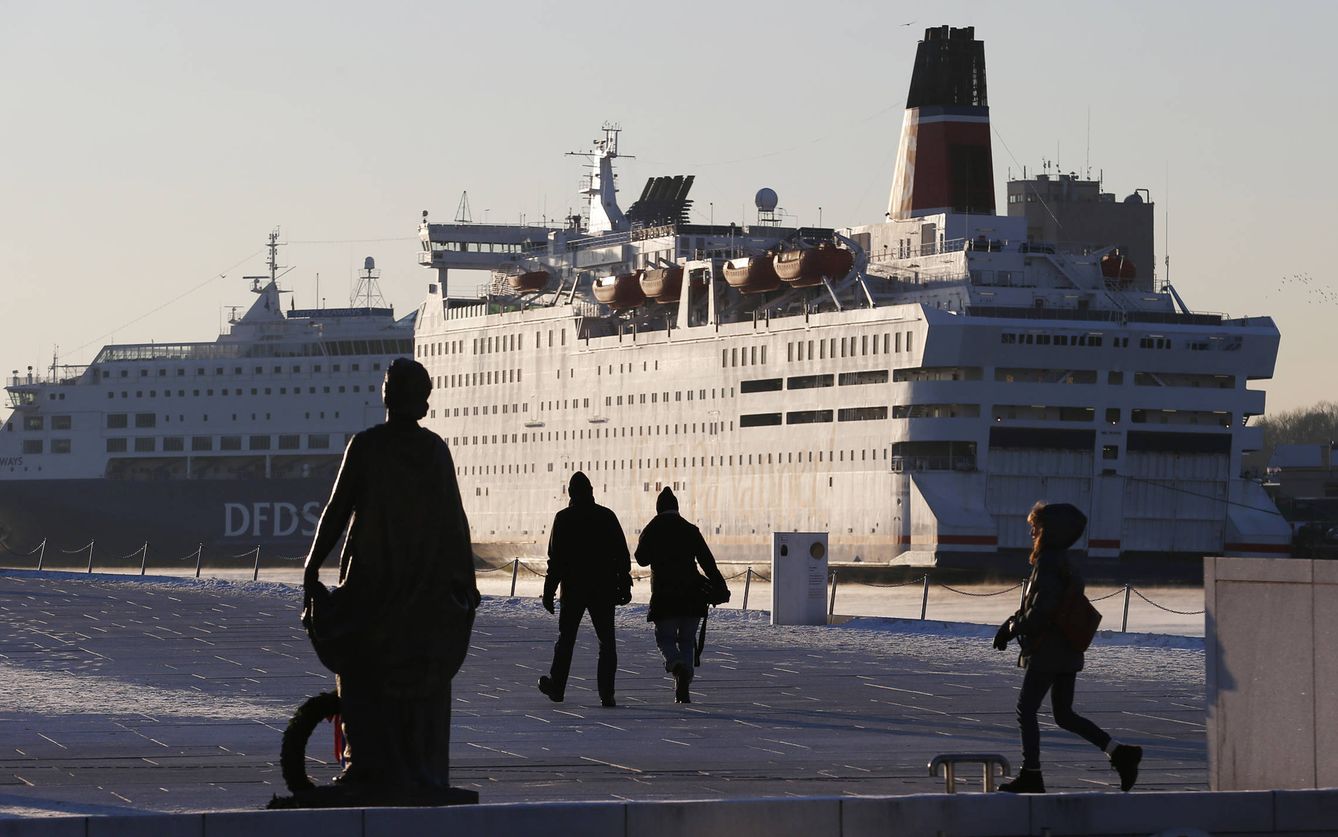 Cruceros atracados en el puerto de Oslo, en diciembre de 2012. (Reuters)