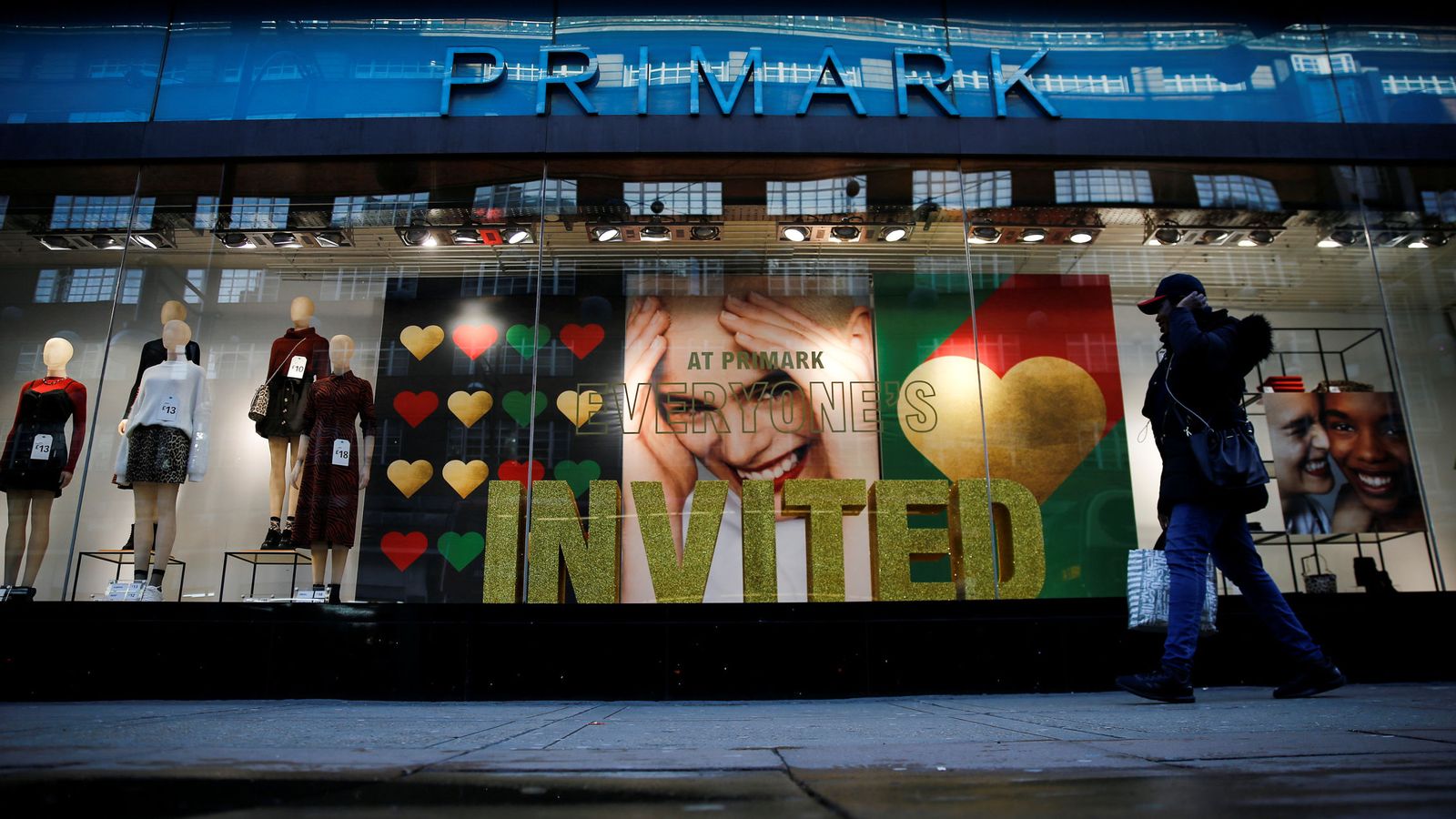 Foto: Imagen de una tienda de Primark en el Reino Unido (Reuters/Simon Dawson)