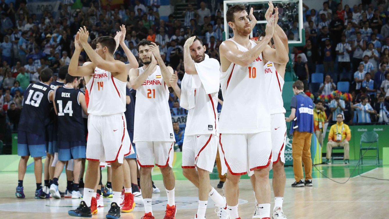 Foto: España se impone a Argentina en baloncesto y pasa a cuartos