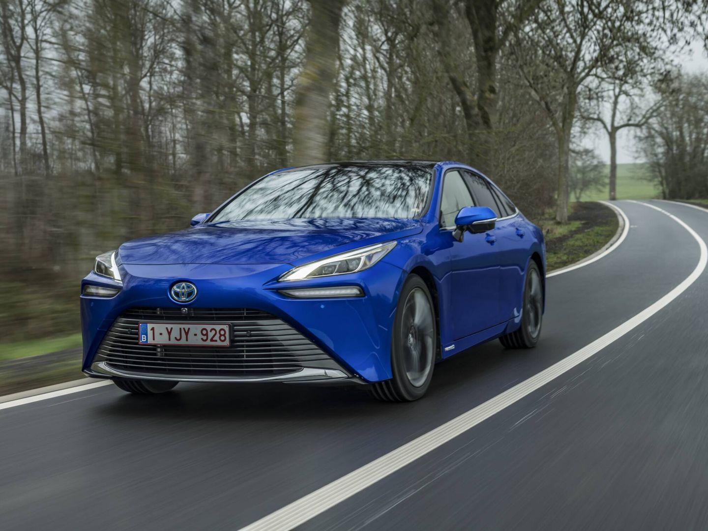 El Toyota Mirai, un eléctrico alimentado por hidrógeno, tiene una autonomía de 600 kilómetros.