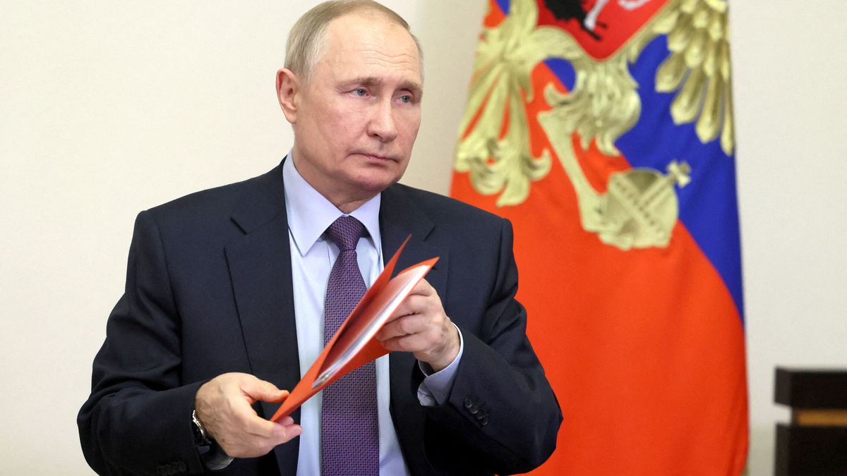Putin baraja tres posibles respuestas al tope de 60 dólares al petróleo de las grandes potencias 