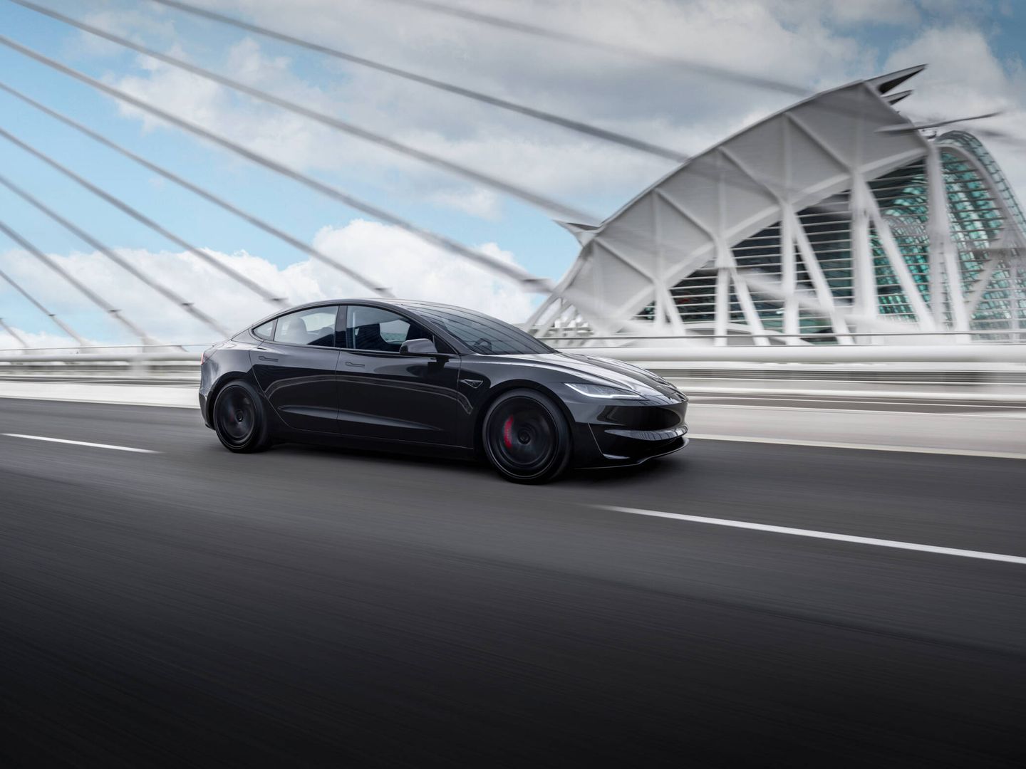 Tesla lanza en España el nuevo Model Y con 460 CV y 580 km de autonomía