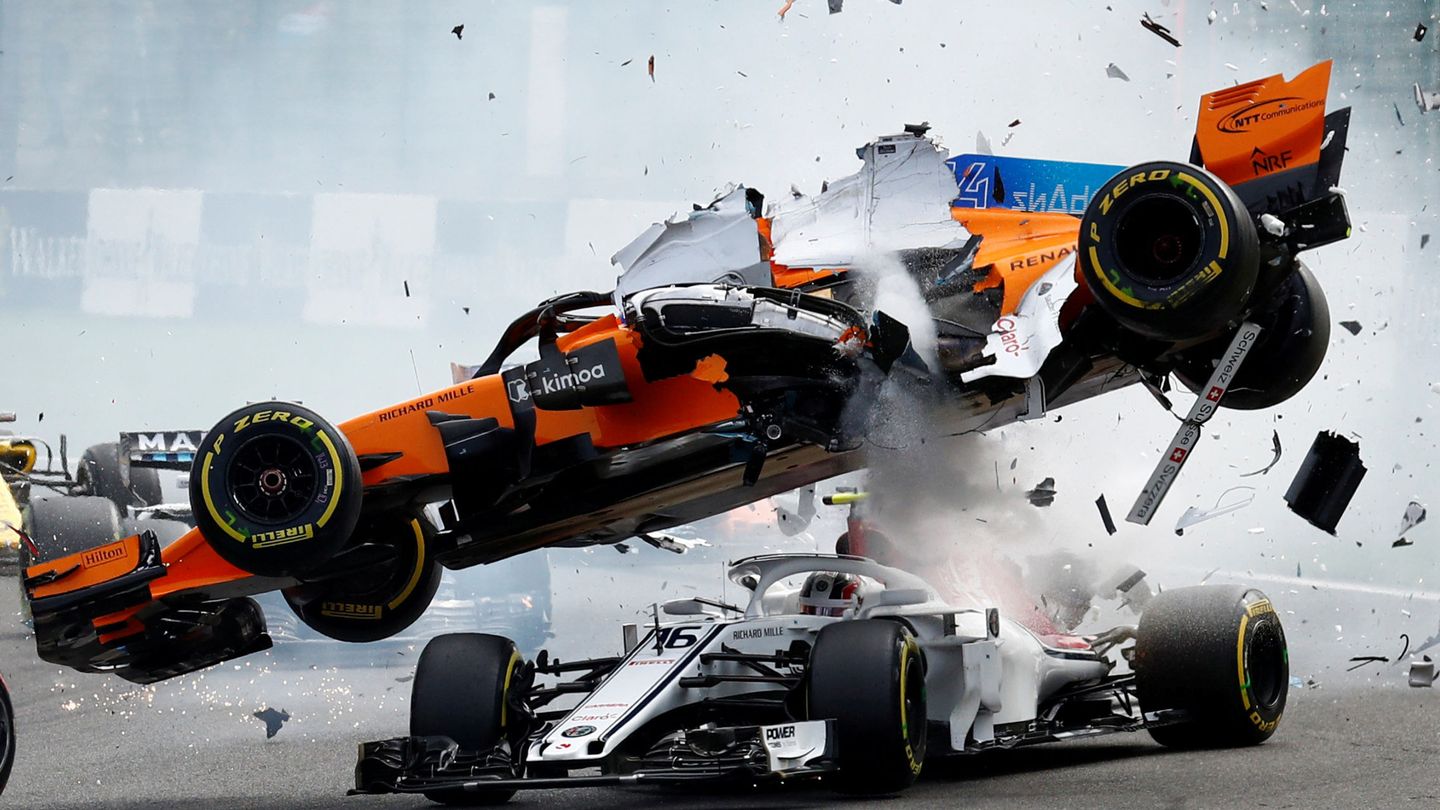 Así fue el aparatoso accidente de Fernando Alonso