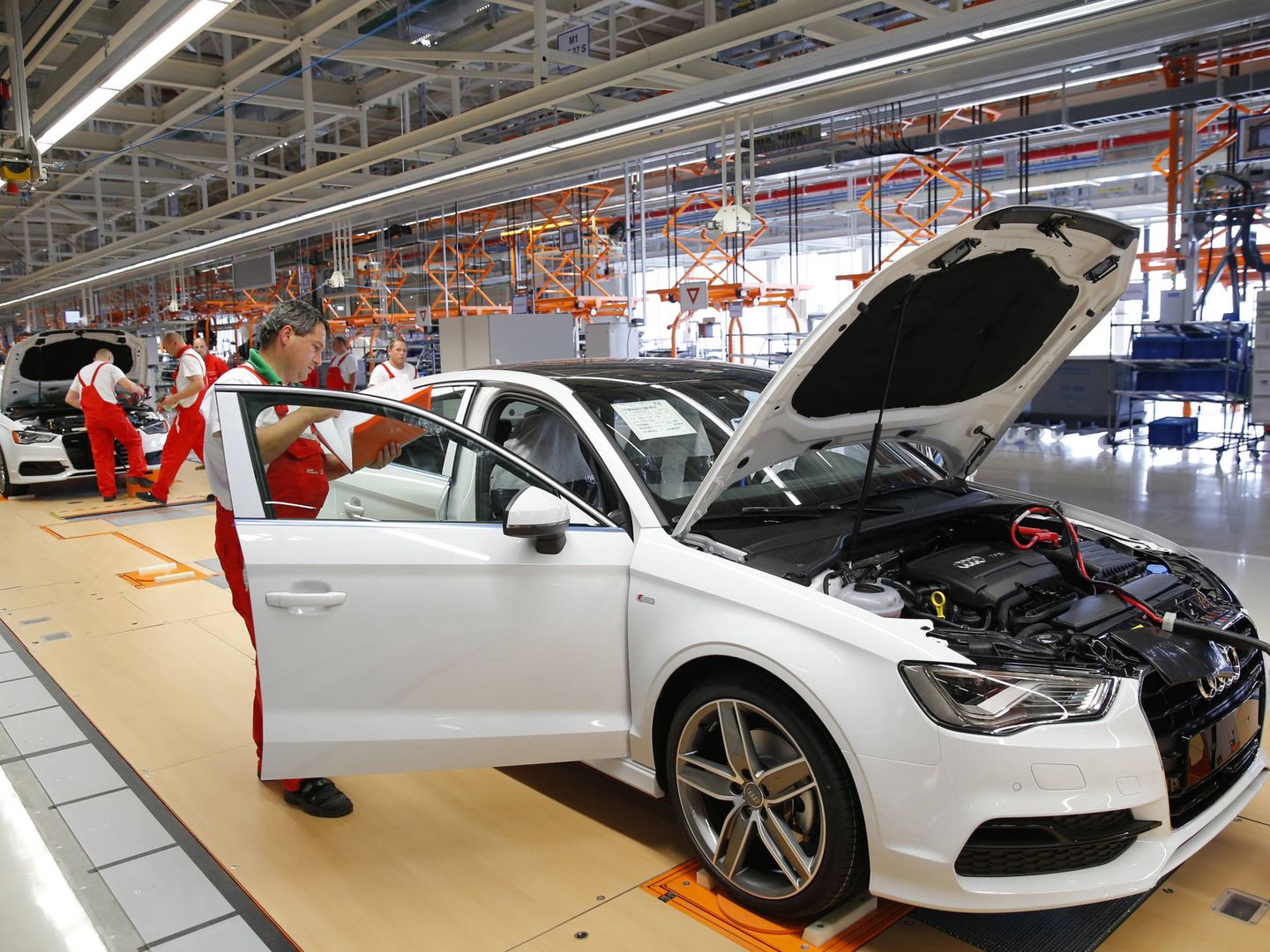 Planta de montaje de coches Audi en Györ, Hungría. (Reuters)