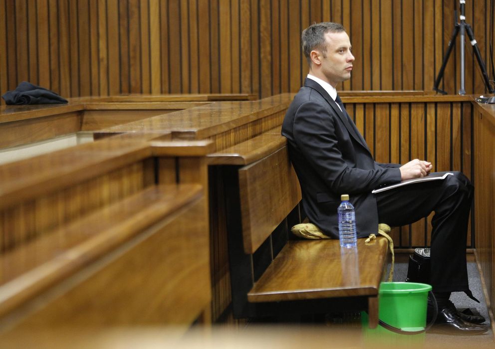 Foto: El atleta sudafricano Oscar Pistorius, durante el juicio.