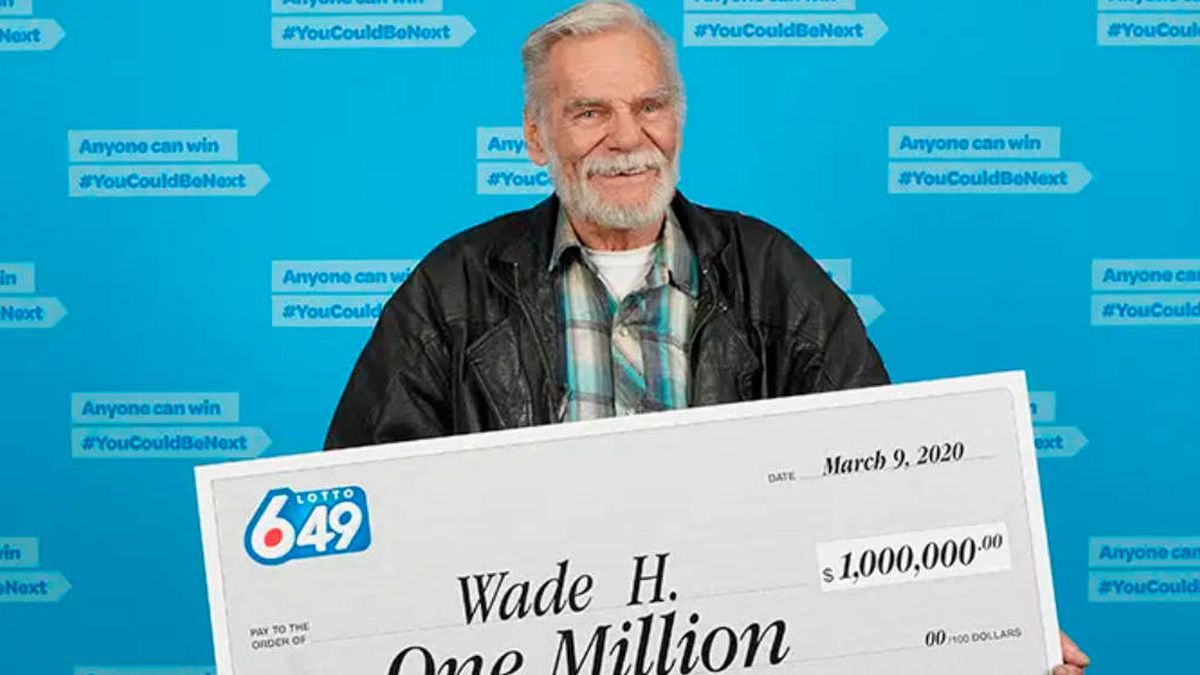Un jubilado gana la lotería y se gastará el premio con su pareja en las bodas de oro