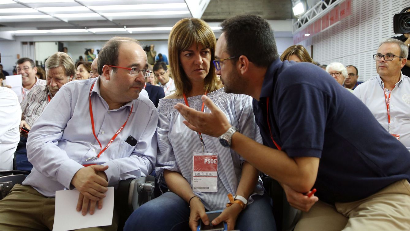 Miquel Iceta, Idoia Mendia y Antonio Hernando, el pasado 9 de julio en el comité federal del PSOE. (EFE)