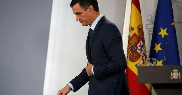 Foto: Pedro Sánchez, tras su comparecencia extraordinaria de este 26 de enero en la Moncloa. (Reuters)