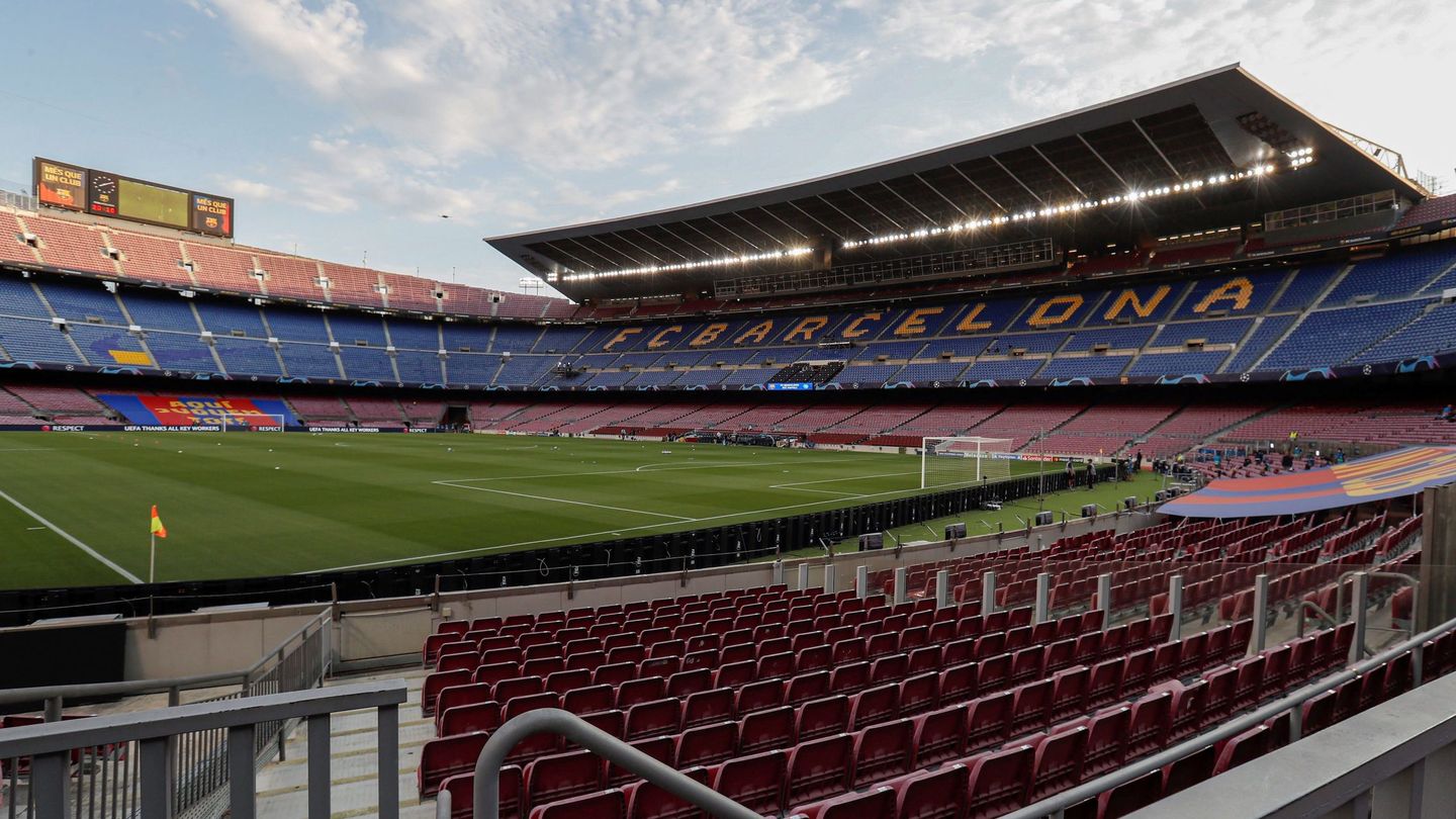 El estadio Camp Nou, vacío momentos antes del Barça-Nápoles en agosto de 2020. (EFE)