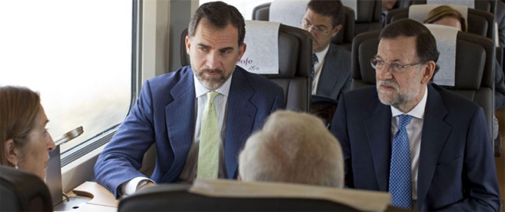 Foto: El segundo AVE de la ‘era Rajoy’ llega a Alicante a 11,6 millones el kilómetro
