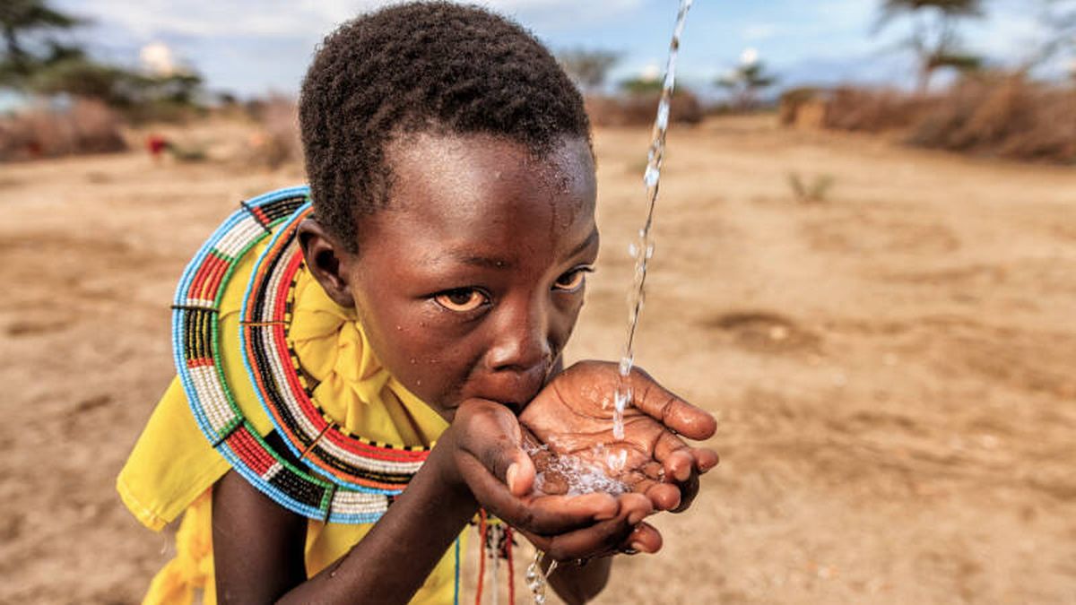 El eterno problema del agua en África (y las iniciativas que tratan de paliarlo)