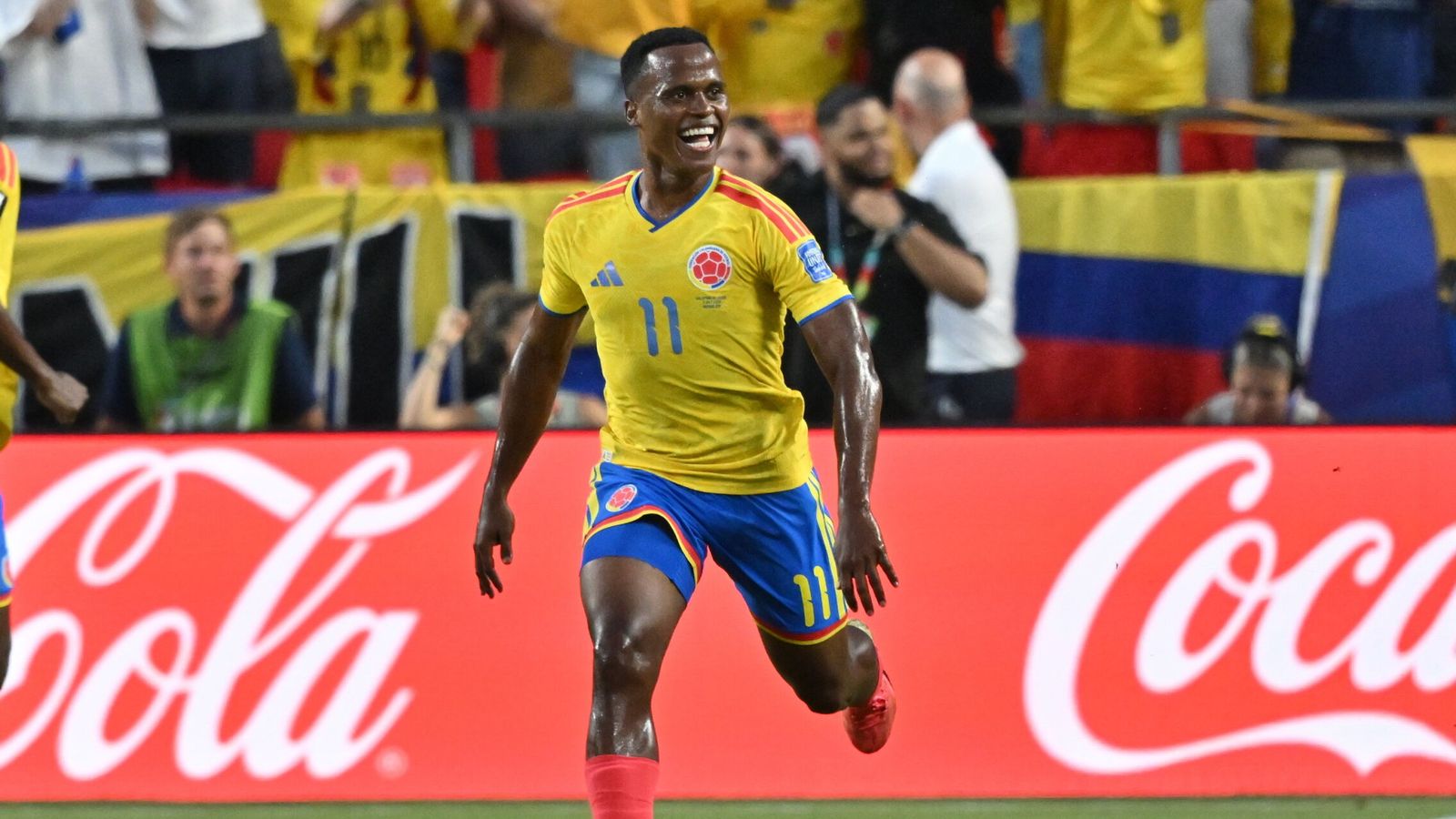 Sin brillo pero con paso firme: Colombia continúa su sueño tras doblegar a Ghana y ya está en octavos de final