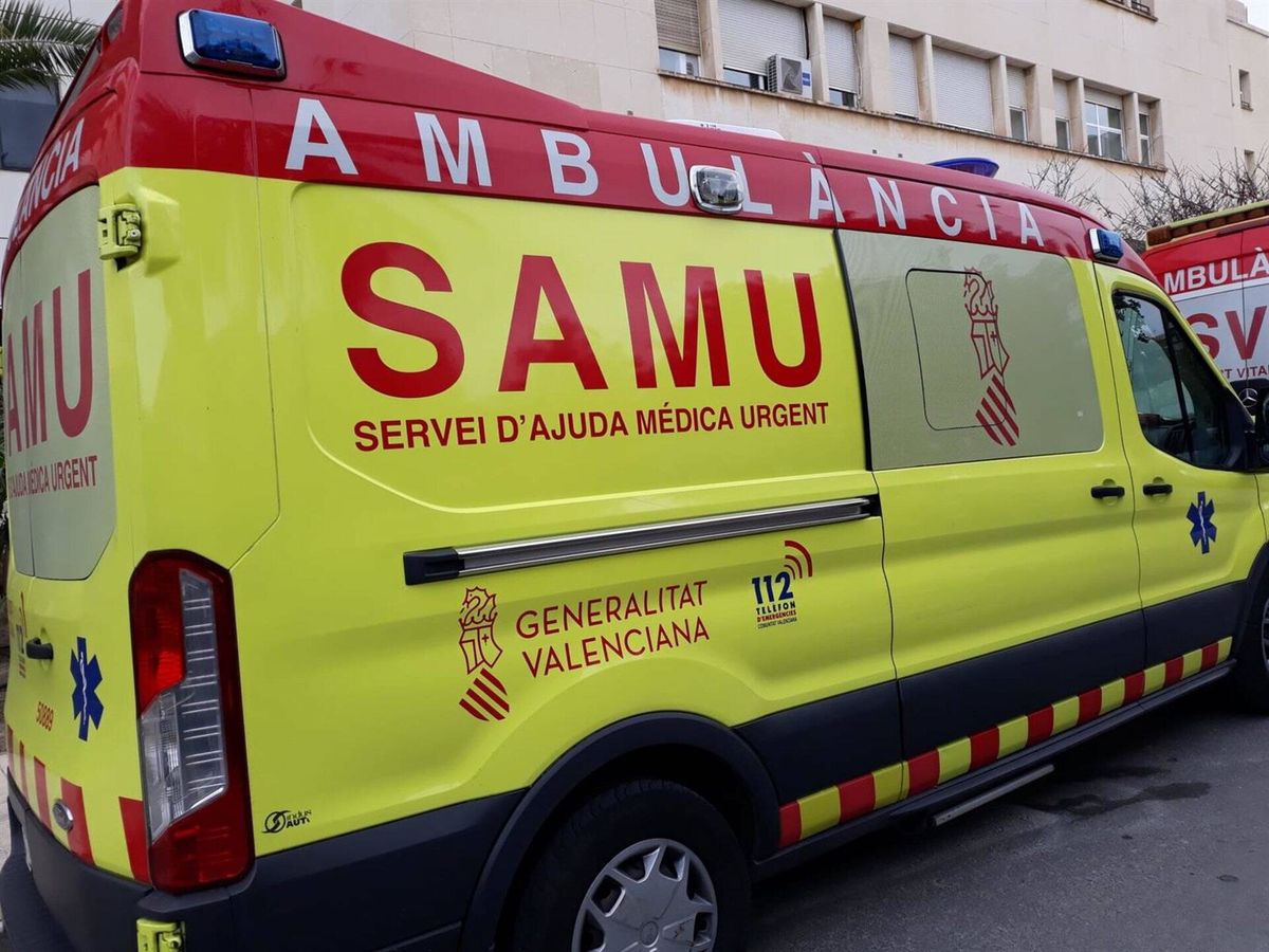 Foto: Una ambulancia del SAMU, en Alicante. (Europa Press/Archivo)
