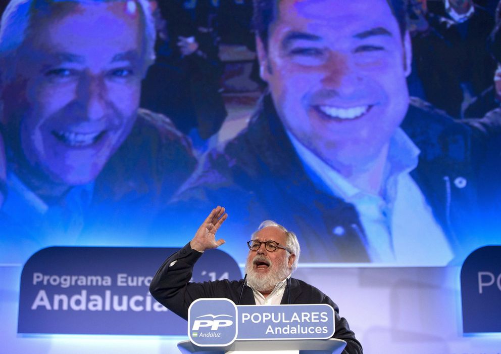 Foto: Cañete, en la Convención Regional del PP en Málaga. (Efe)