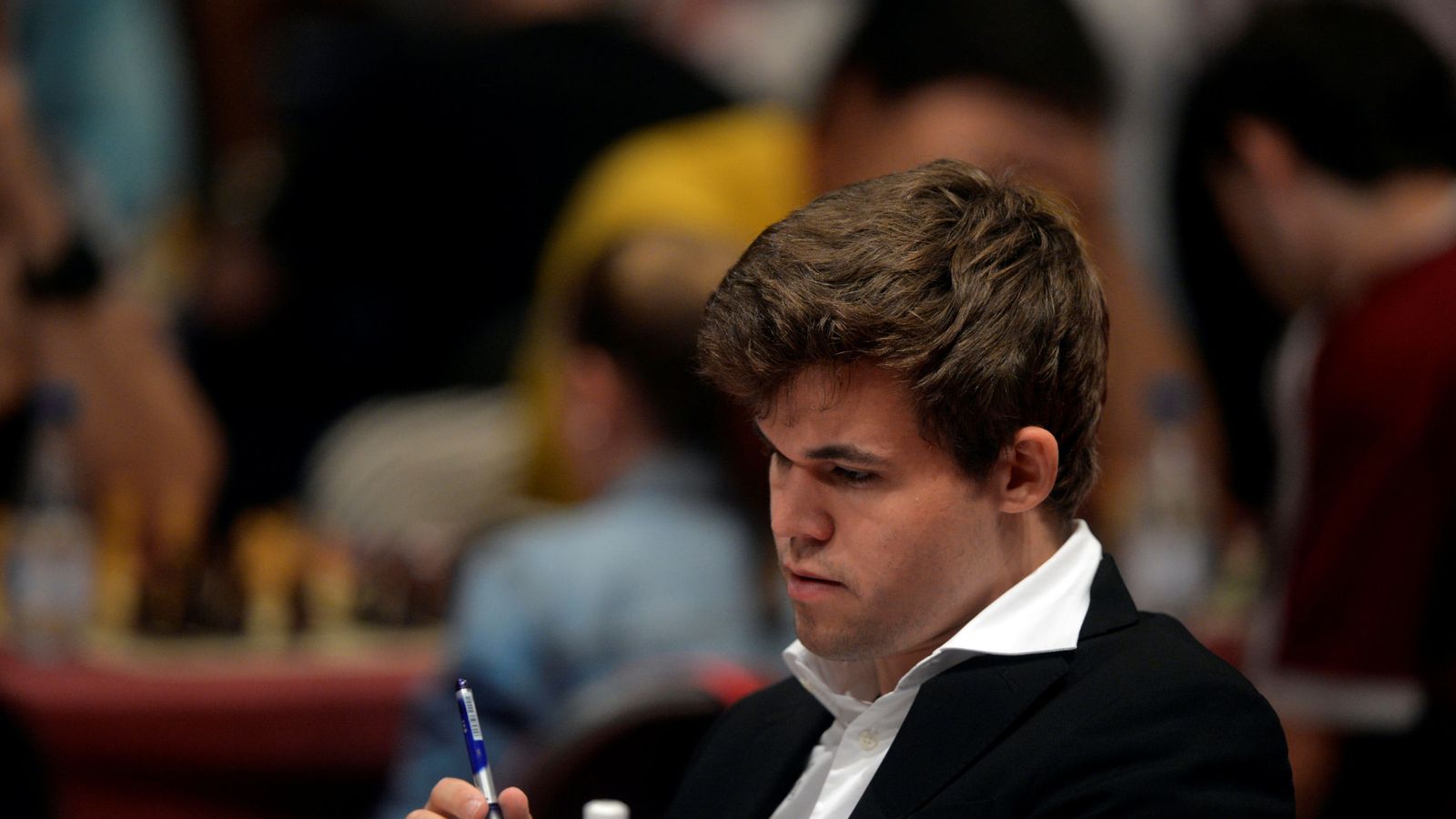 Foto: Magnus Carlsen, en la imagen durante una partida (Reuters)