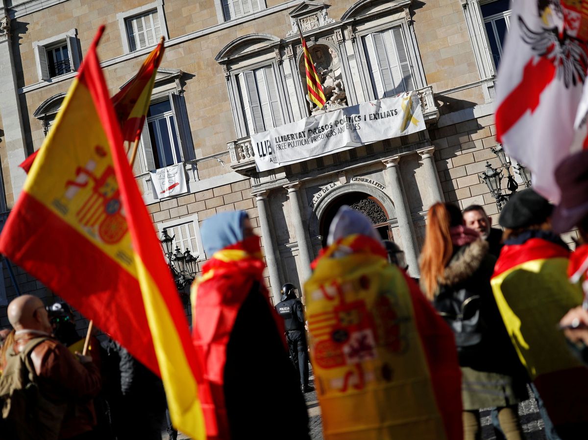 Foto: Protesta convocada por Vox en Barcelona. Foto: Reuters